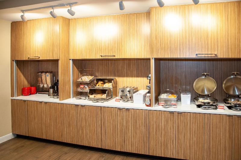 Отель Towneplace Suites By Marriott Mobile Saraland