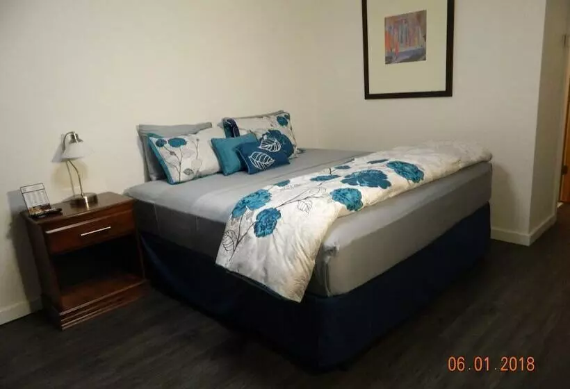 Motelli Lake Land Inn