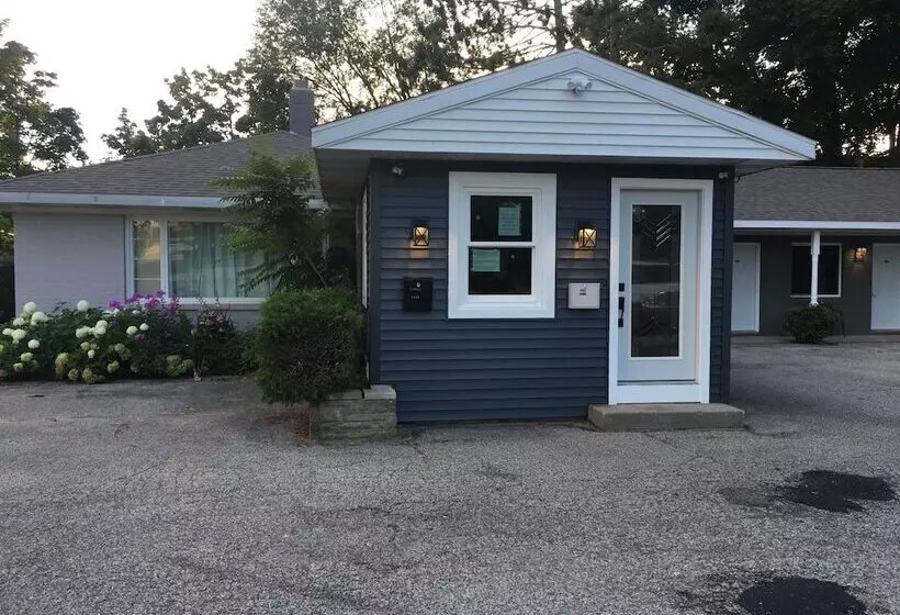 Motelli Lake Land Inn