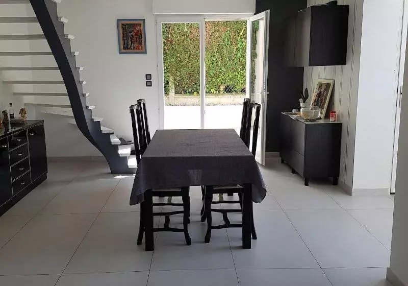 پانسیون La Maison Chez Elena&arnaud