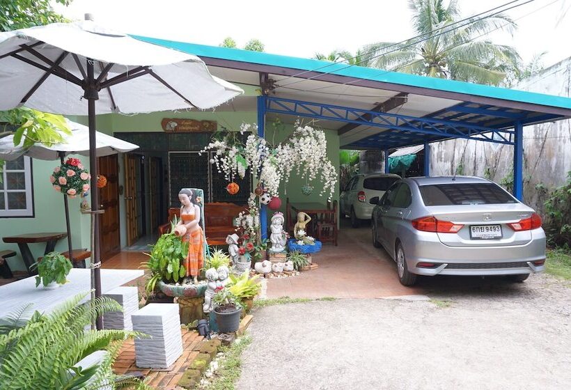 פנסיון Garden Homestay Suratthani