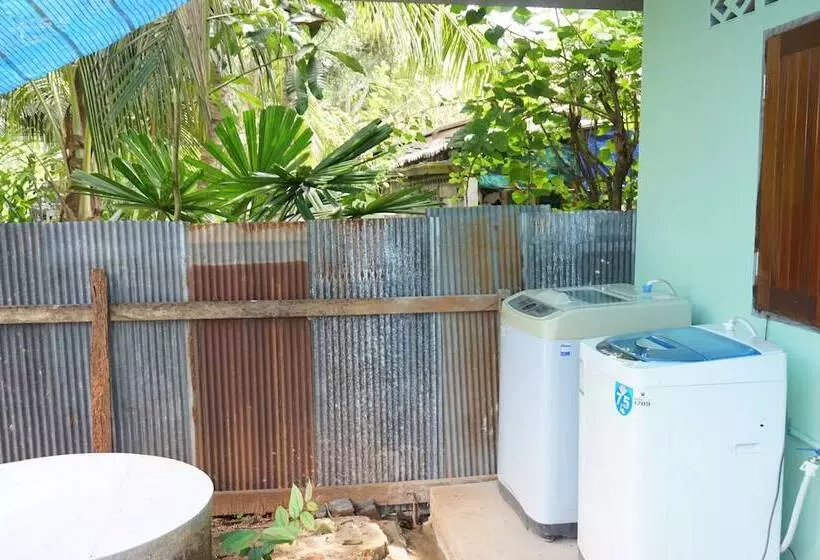 پانسیون Garden Homestay Suratthani