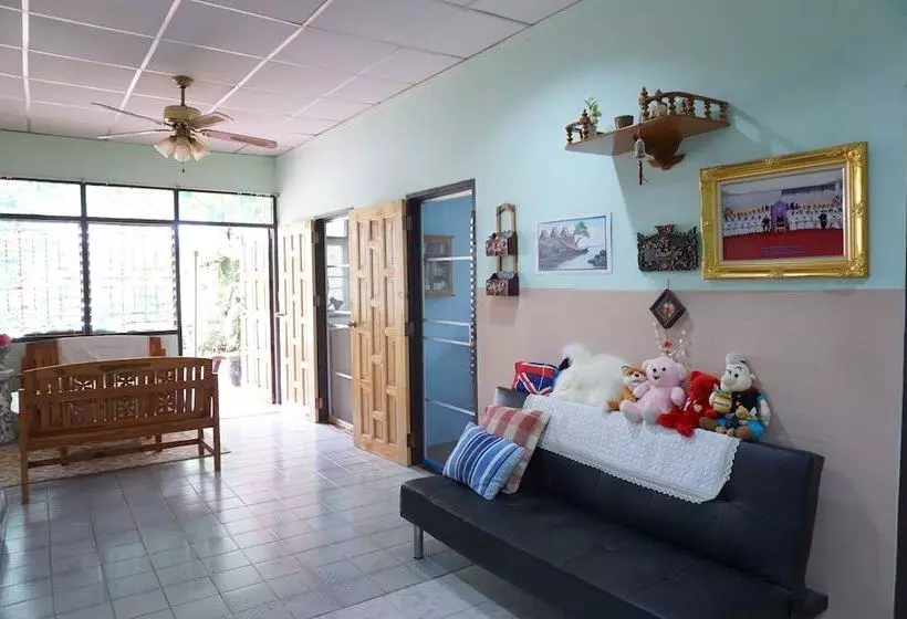 پانسیون Garden Homestay Suratthani