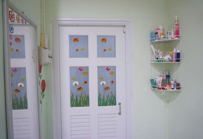 פנסיון Garden Homestay Suratthani