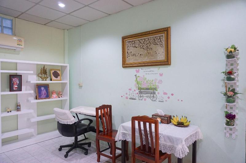 פנסיון Garden Homestay Suratthani