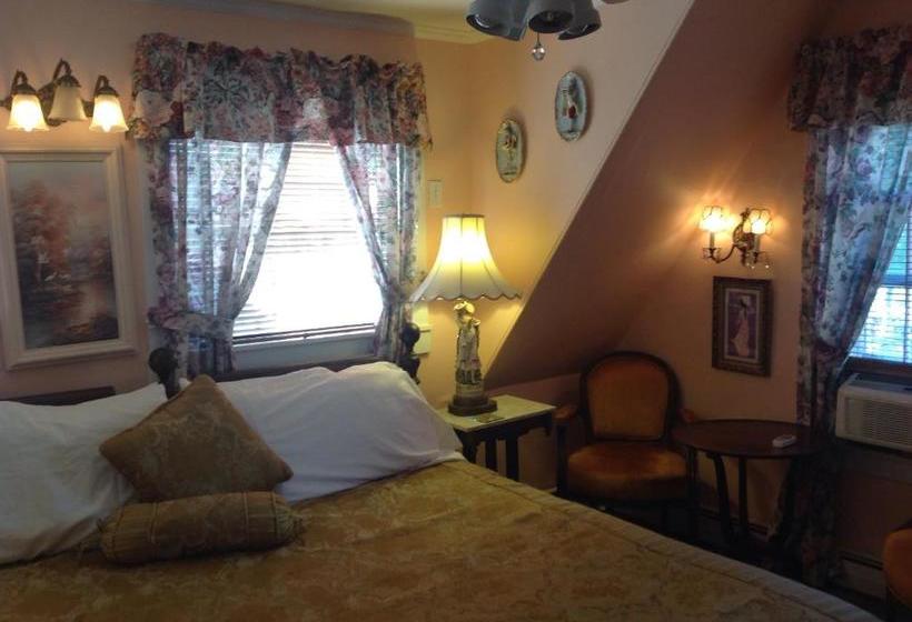 펜션 The Bradford Carver Guest House