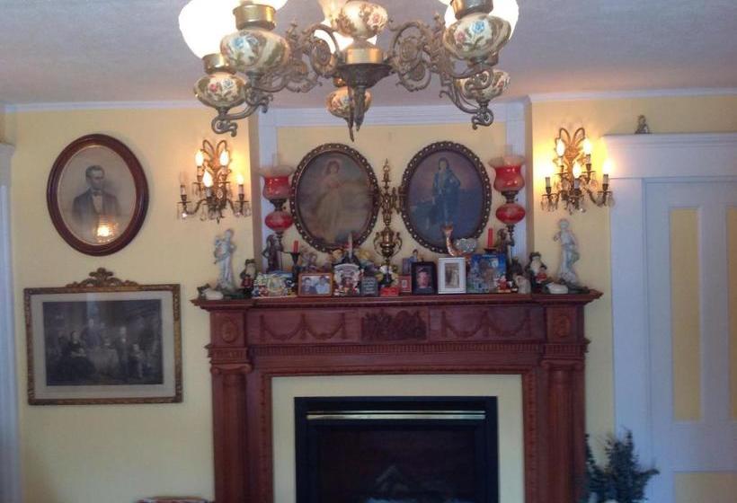 펜션 The Bradford Carver Guest House