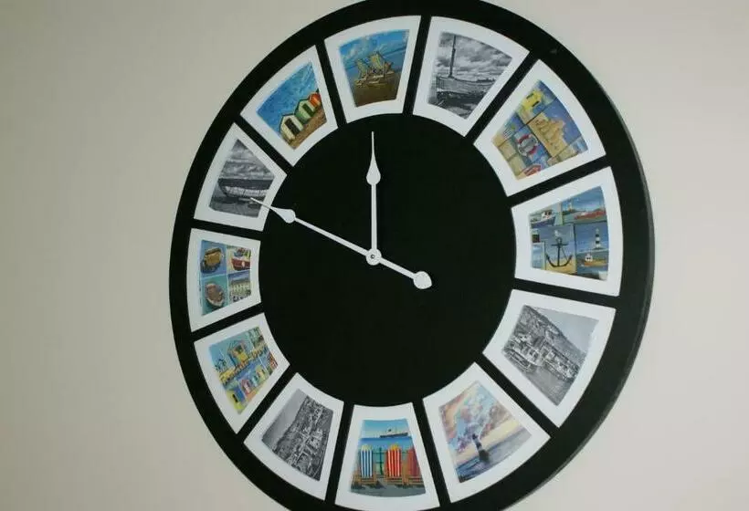 ベッドアンドブレックファースト 10to12 Folkestone