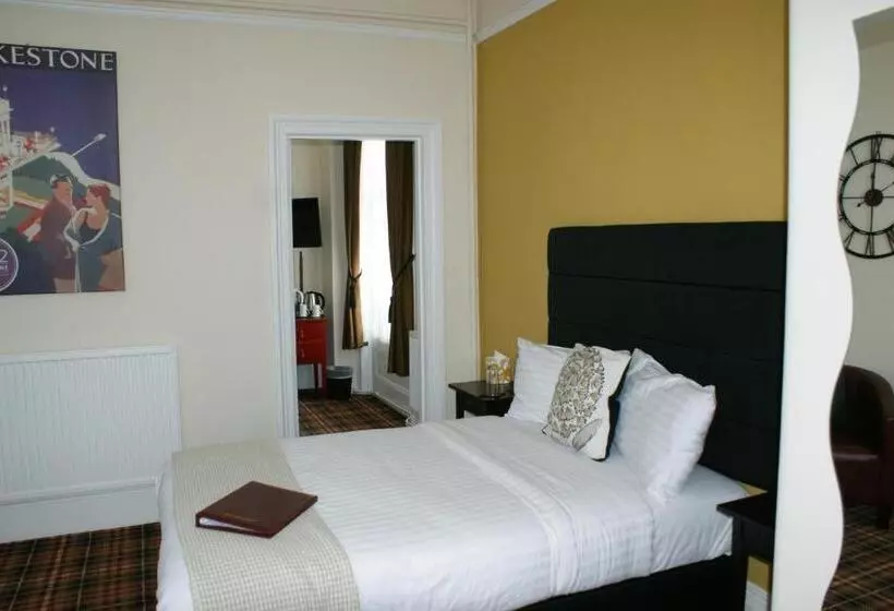 ベッドアンドブレックファースト 10to12 Folkestone