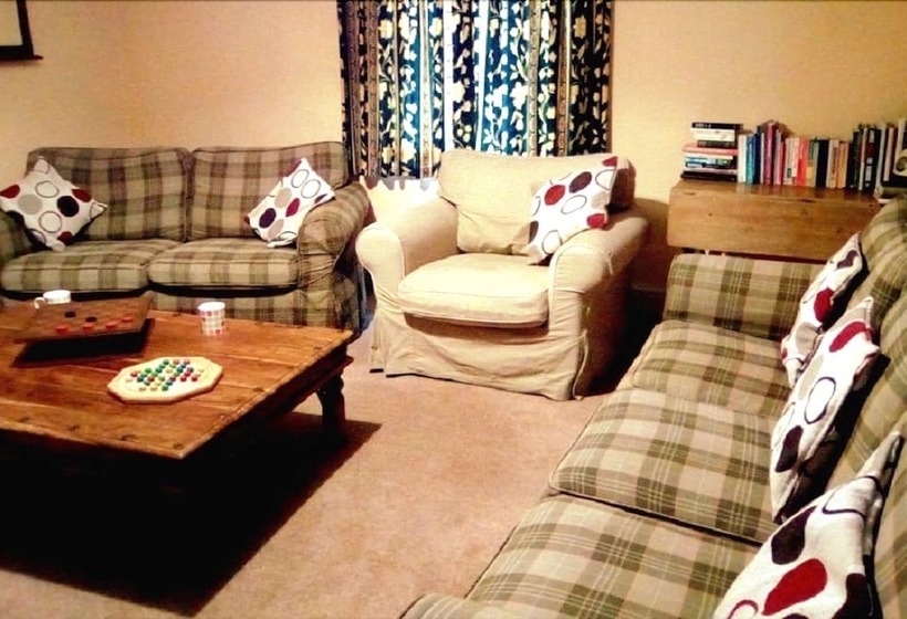 Bed and Breakfast Arbor Low