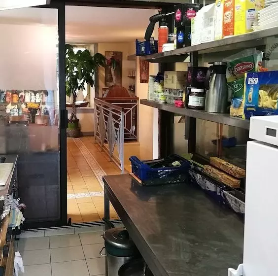 Aamiaismajoitus (B&B) Café Couette