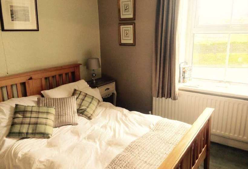 مبيت وإفطار The Clarendon Country Pub With Rooms