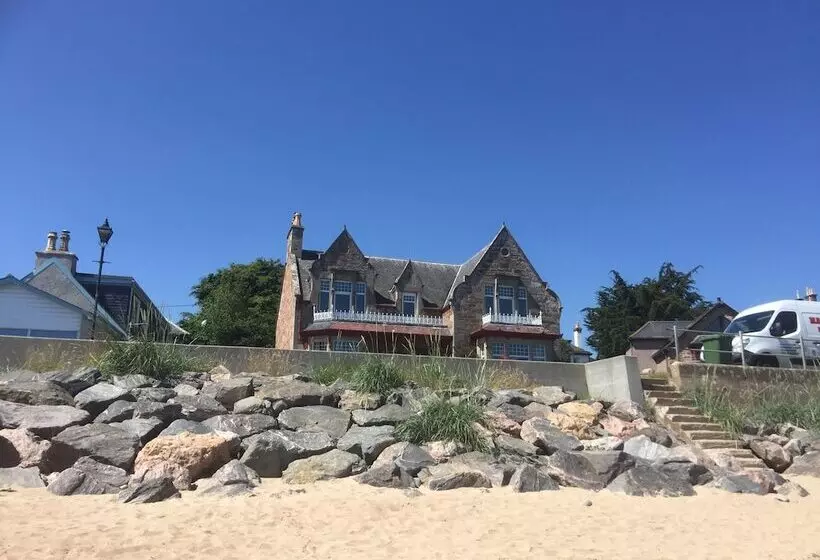 Aamiaismajoitus (B&B) Tigh Na Mara Guest House Rosemarkie  Breakfast Optional