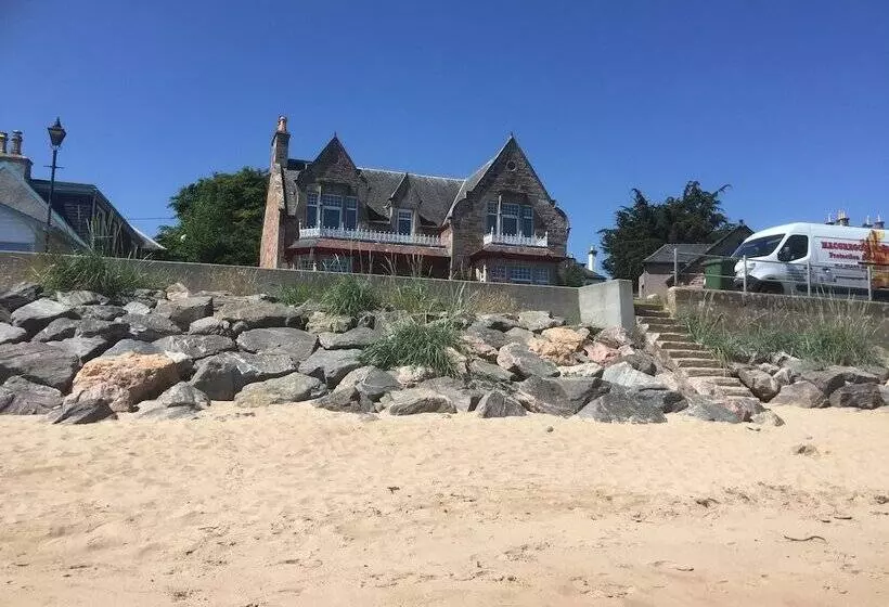 Aamiaismajoitus (B&B) Tigh Na Mara Guest House Rosemarkie  Breakfast Optional