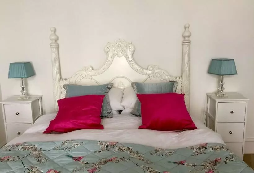 Aamiaismajoitus (B&B) Tigh Na Mara Guest House Rosemarkie  Breakfast Optional