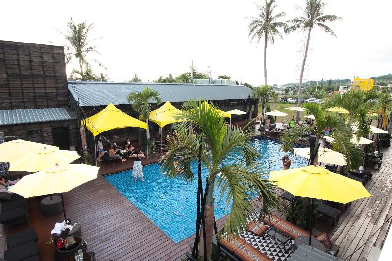 تختخواب و صبحانه Yellow House