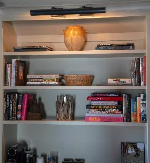 Hostelli Public House Lofts