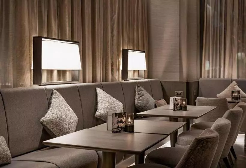 Ac Hotel By Marriott Manchester City Centre