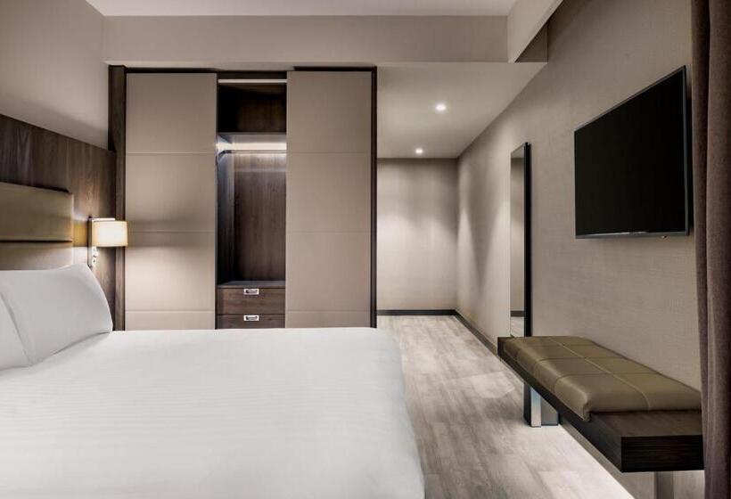 Ac Hotel By Marriott Manchester City Centre