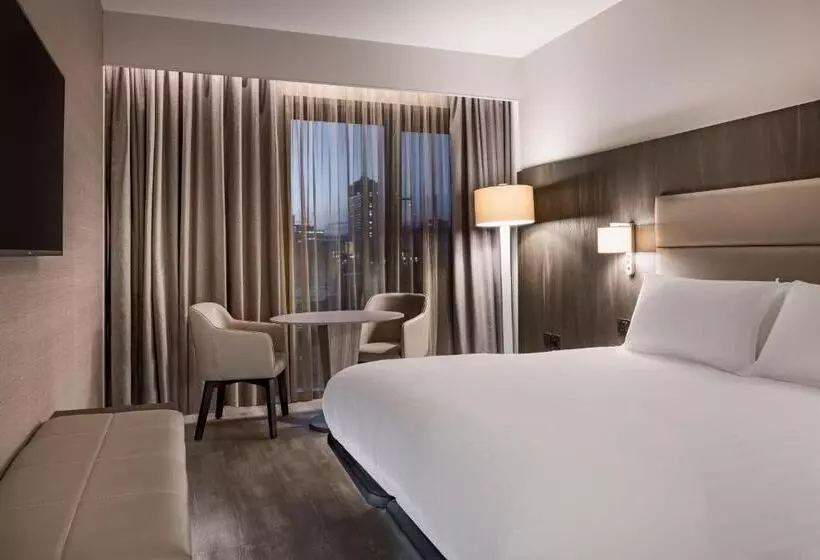 Ac Hotel By Marriott Manchester City Centre