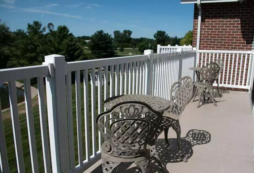 Hotelli Essenhaus Inn & Conf. Center