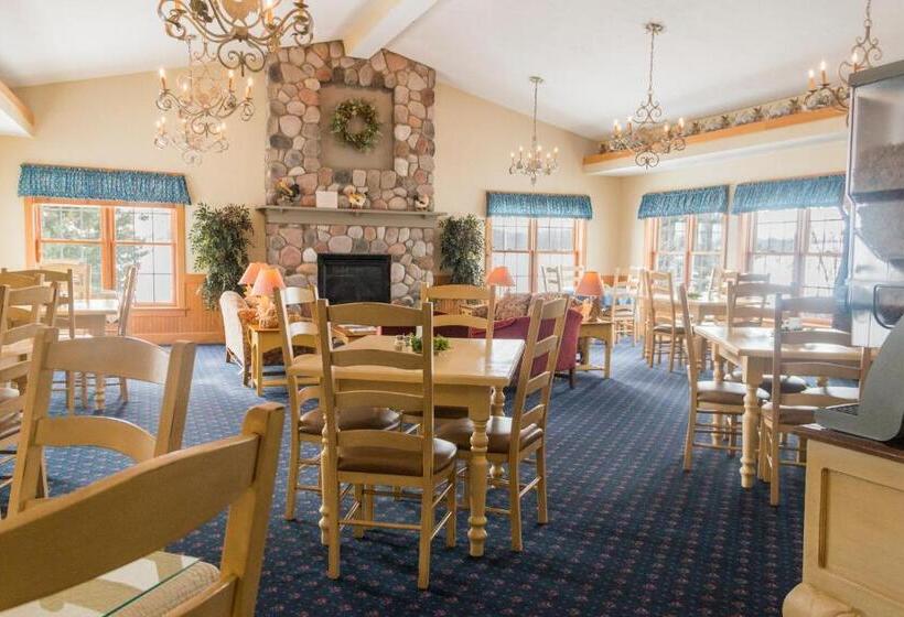 酒店 Essenhaus Inn & Conf. Center