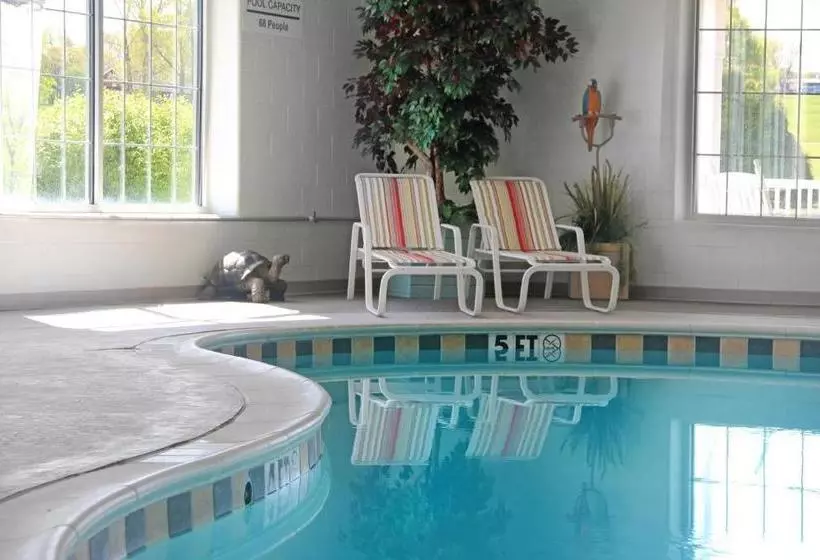 Hotelli Essenhaus Inn & Conf. Center