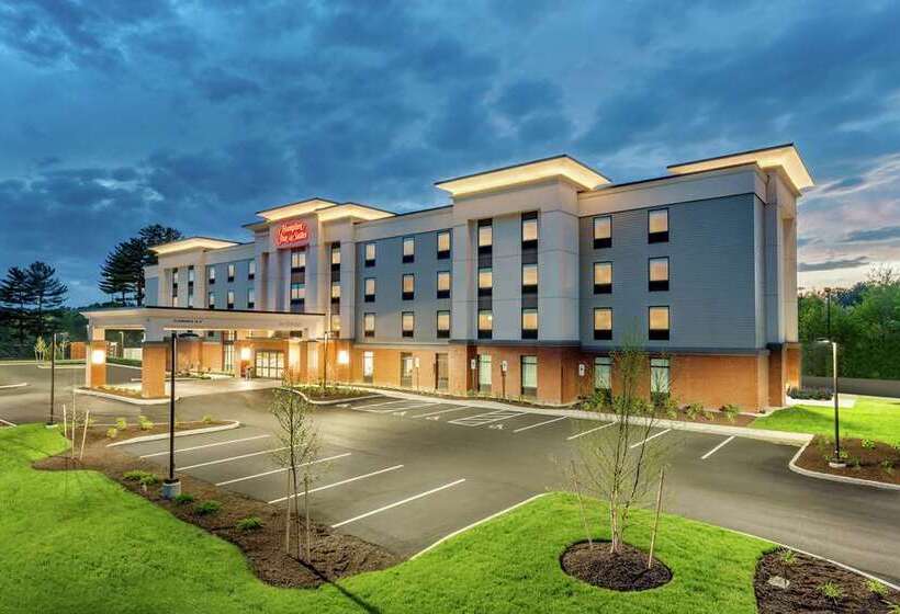 호텔 Hampton Inn & Suites Kittery Portsmouth