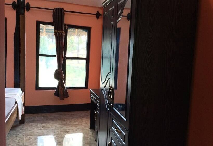 Hotel Kajibange Bar And Guesthouse