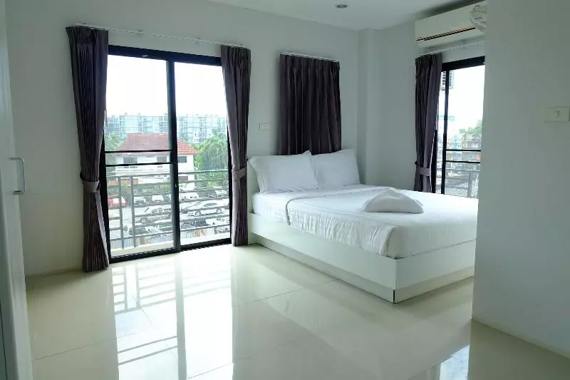 هتل Kaocharoen Place