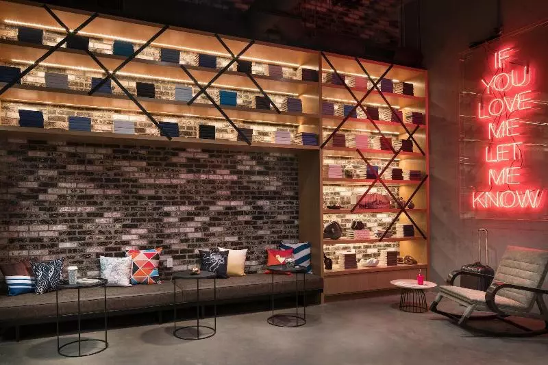 هتل Moxy San Diego Gaslamp Quarter