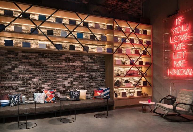 فندق Moxy San Diego Gaslamp Quarter