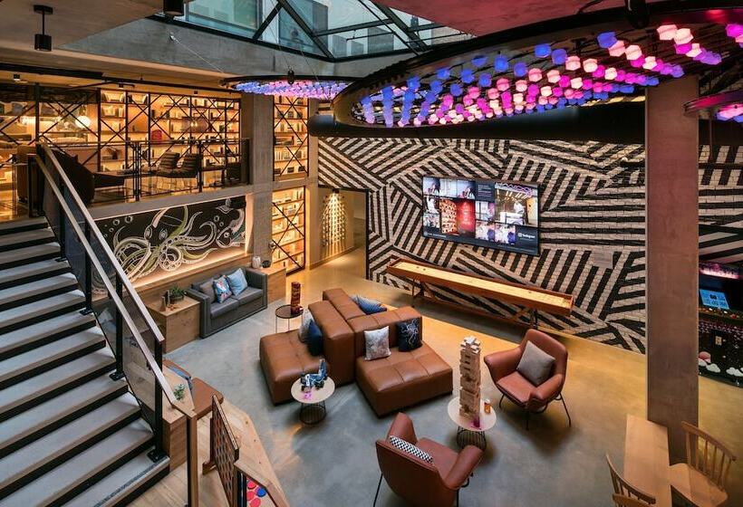 فندق Moxy San Diego Gaslamp Quarter