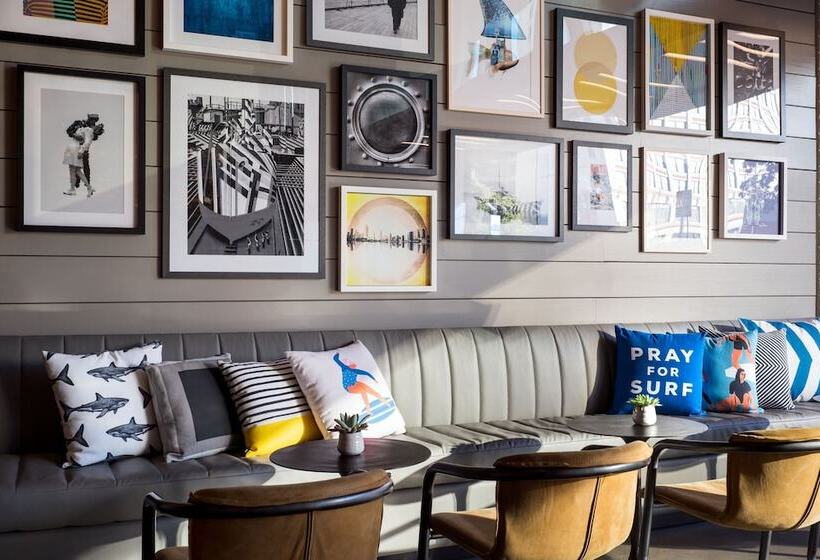 فندق Moxy San Diego Gaslamp Quarter