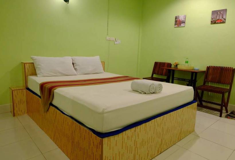 Отель Pruksa Resort Suratthani