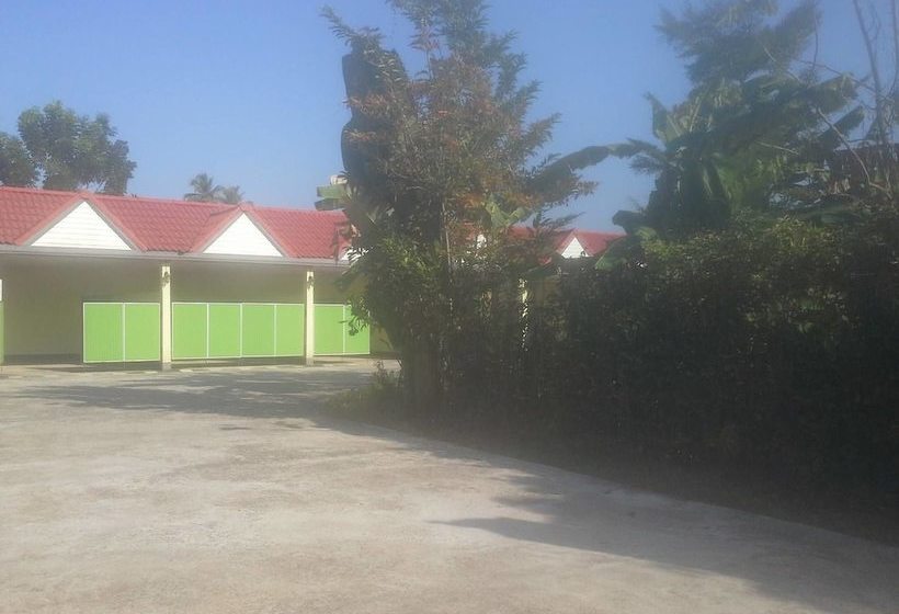 Отель Pruksa Resort Suratthani