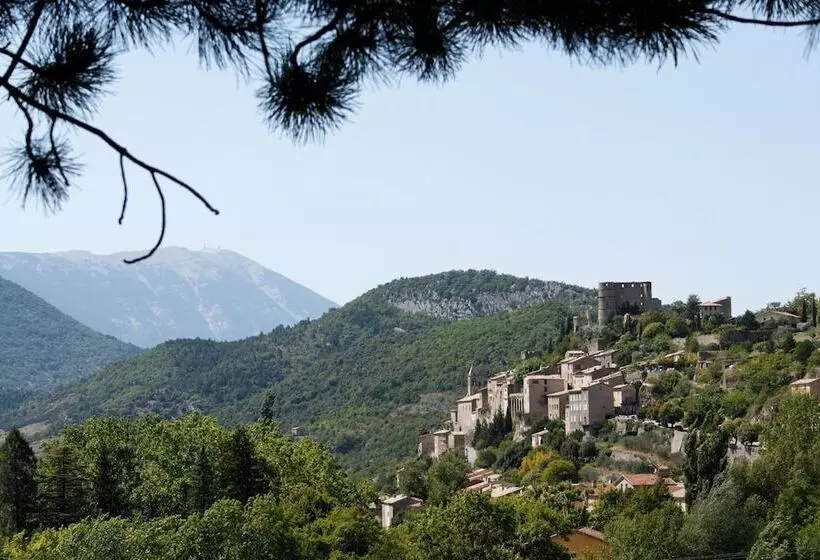 Hotelli Vvf Drôme Provence, Montbrun Les Bains