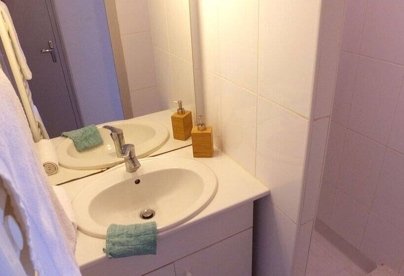 בית מלון כפרי Vvf Drôme Provence, Montbrun Les Bains