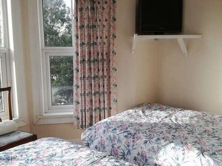 بنسيون Beaumont Guest House