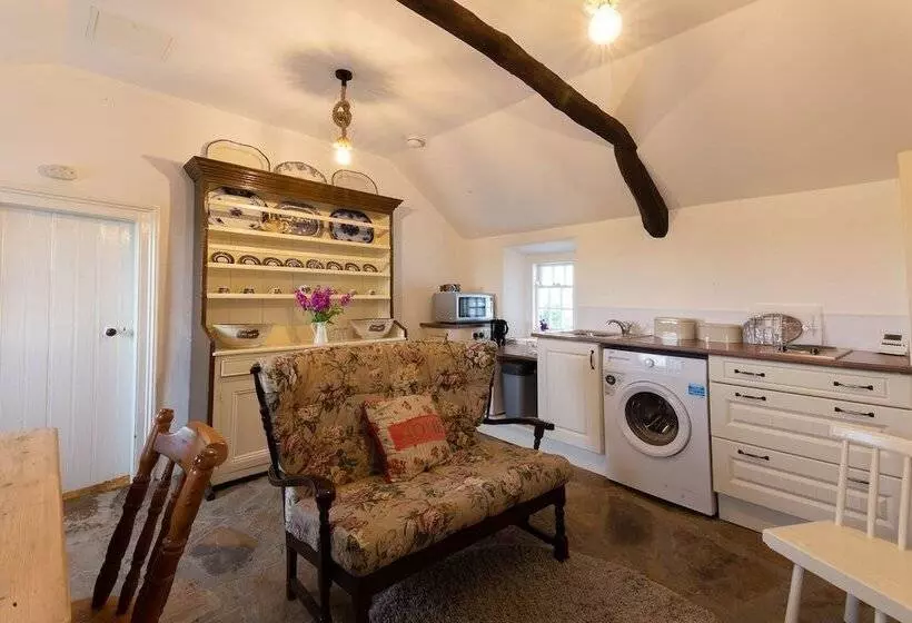 Ballymultimber Cottages