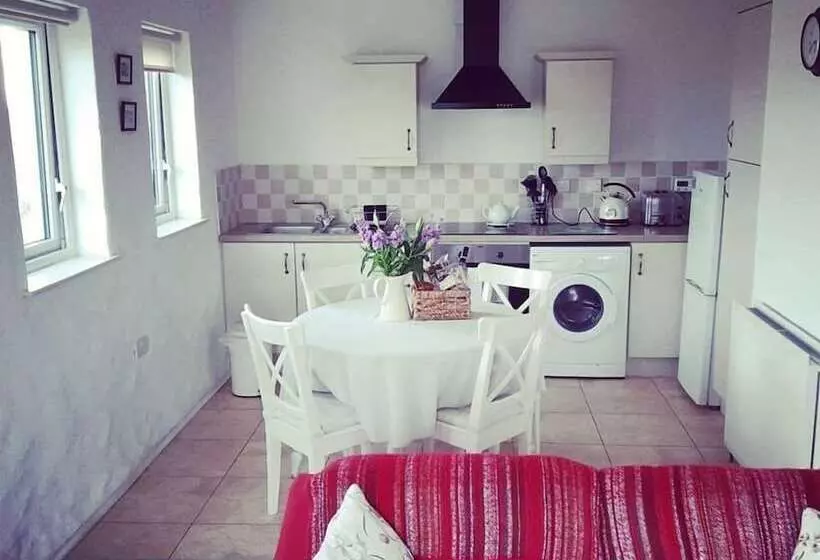 Ballymultimber Cottages