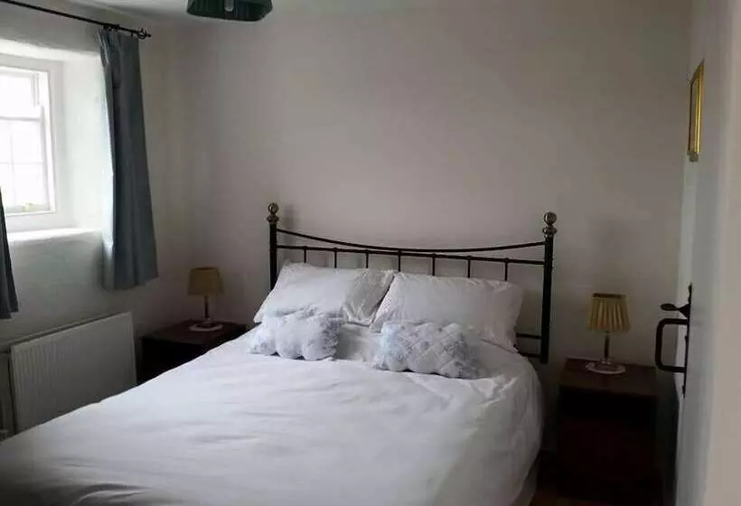 Ballymultimber Cottages