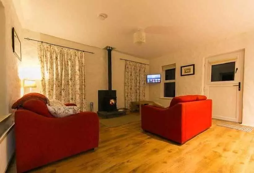 Ballymultimber Cottages