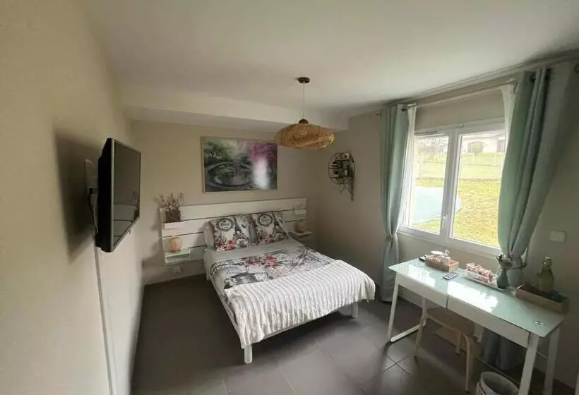 ベッドアンドブレックファースト Chez Christiane Et Gerard