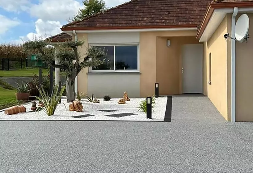 ベッドアンドブレックファースト Chez Christiane Et Gerard