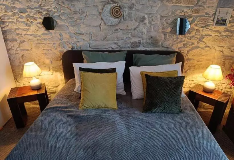 تختخواب و صبحانه Entre Bastide Et Cité