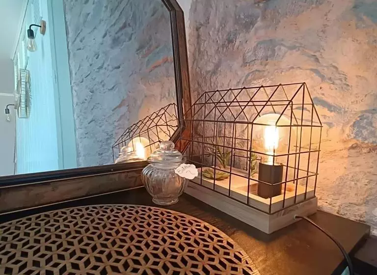 تختخواب و صبحانه Entre Bastide Et Cité