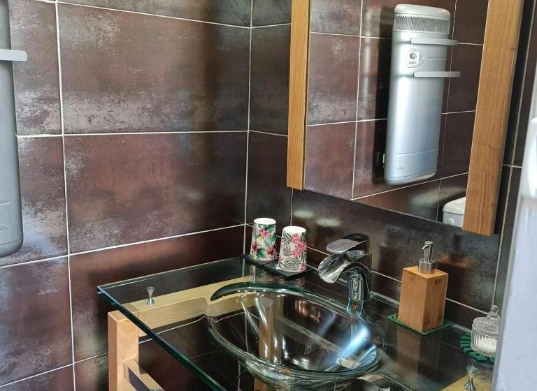 مبيت وإفطار Entre Bastide Et Cité