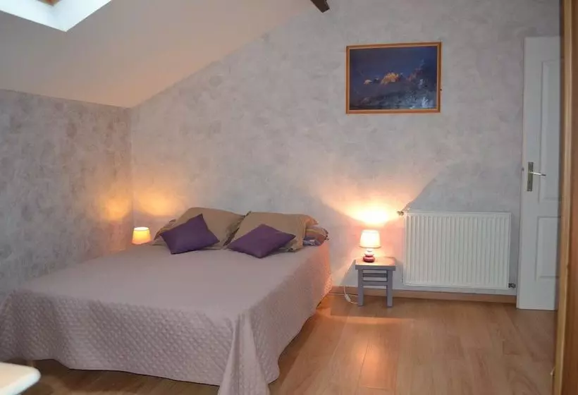 Aamiaismajoitus (B&B) La Halte Aux Vergers