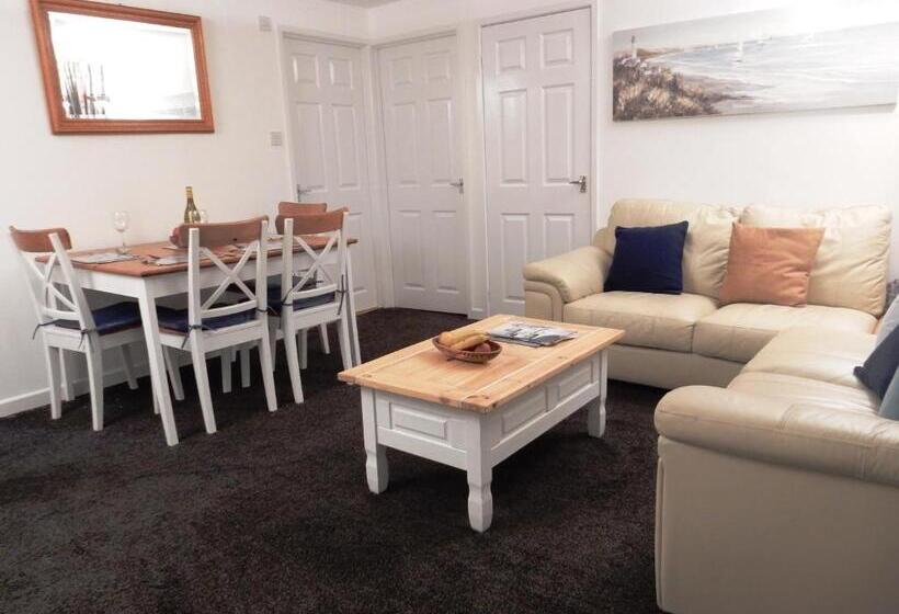 Dartmouth Chalet Holidays